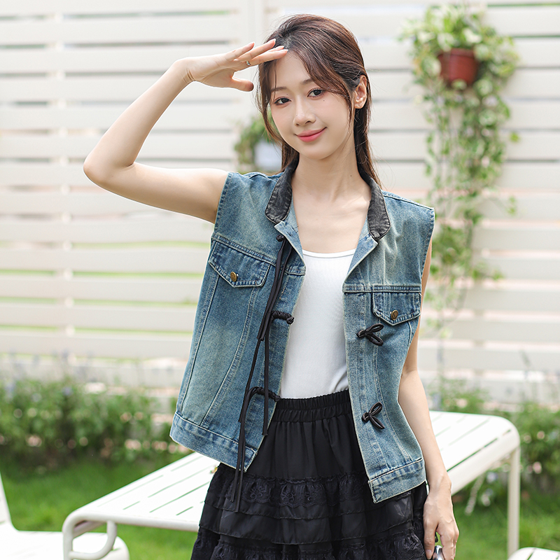 New Chinese Style Denim Vest with Pankou Knots for Women