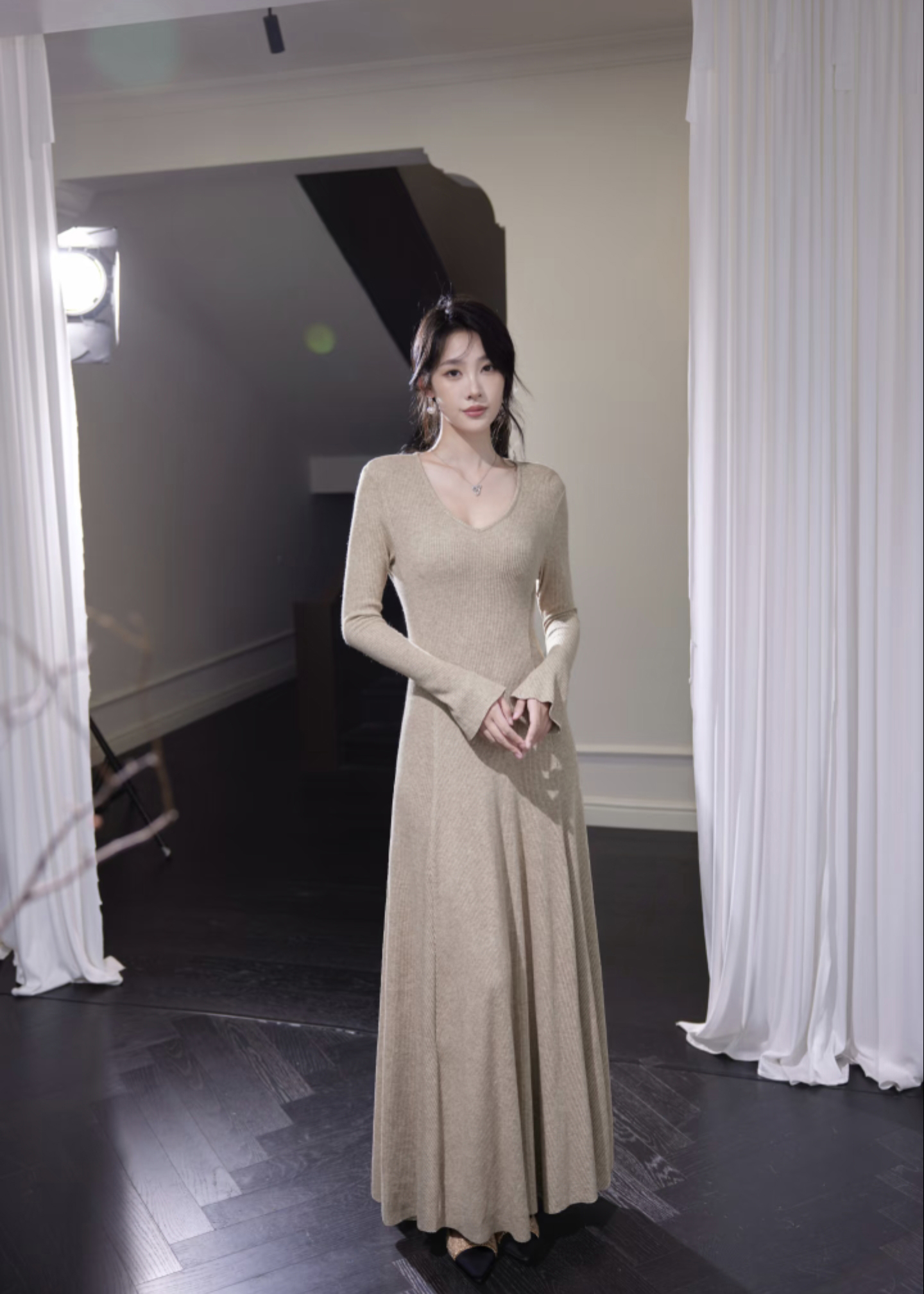 Women's Long Sleeve Knit Base Layer Dress 2025 Autumn Slimming Pullover