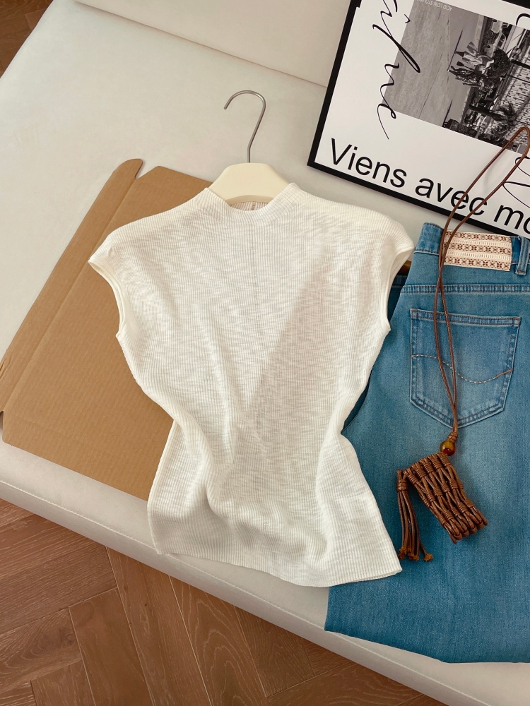 Women's Back Cutout Slimming Knit Top Summer Short Sleeve Solid Color - Image 3