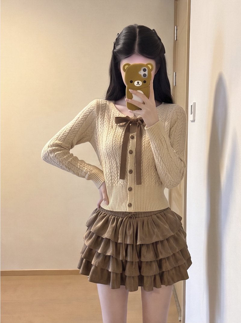Sweet Ruffle Velvet Mini Skirt for Women Elastic Waist Drawstring A-Line Cake Skirt - Image 2