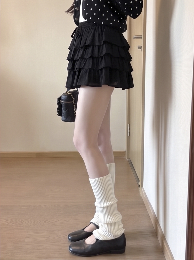 Sweet Ruffle Velvet Mini Skirt for Women Elastic Waist Drawstring A-Line Cake Skirt - Image 4
